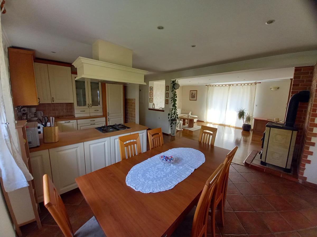 Apartmani Dijana Palit Esterno foto